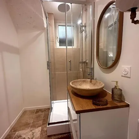 Ae- Au Coeur De La Vieille Apartment